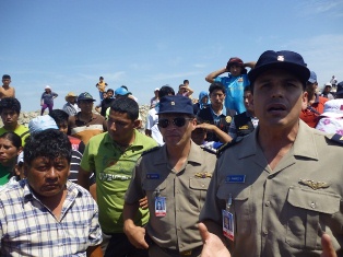 invasores-retornan-oficinales-marina-de-guerra